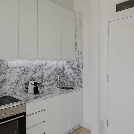 Camoes Apartment Porto